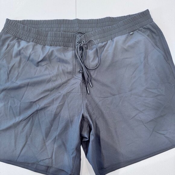 NWT - TomboyX Black Rainbow 7" Shorts, Size 4x